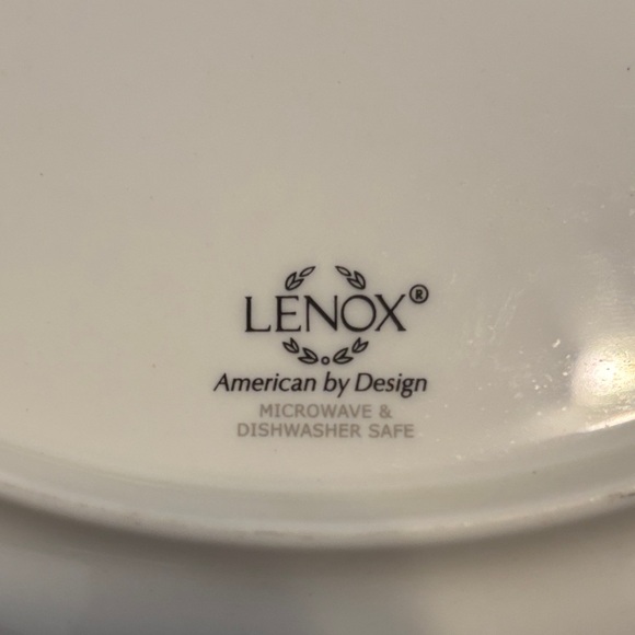 Kate Spade Rutherford Circle Turquoise Rim White Dinner Plate - Picture 3 of 3